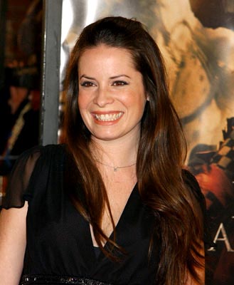 holly-marie-combs-picture