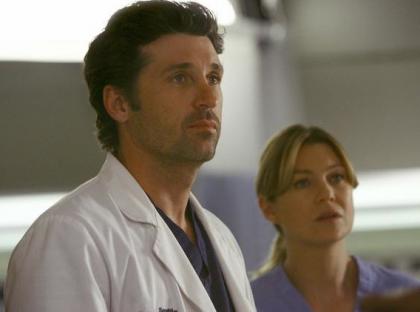 https://www.tvfanatic.com/images/gallery/mcdreamy-and-meredith_420x312.jpg